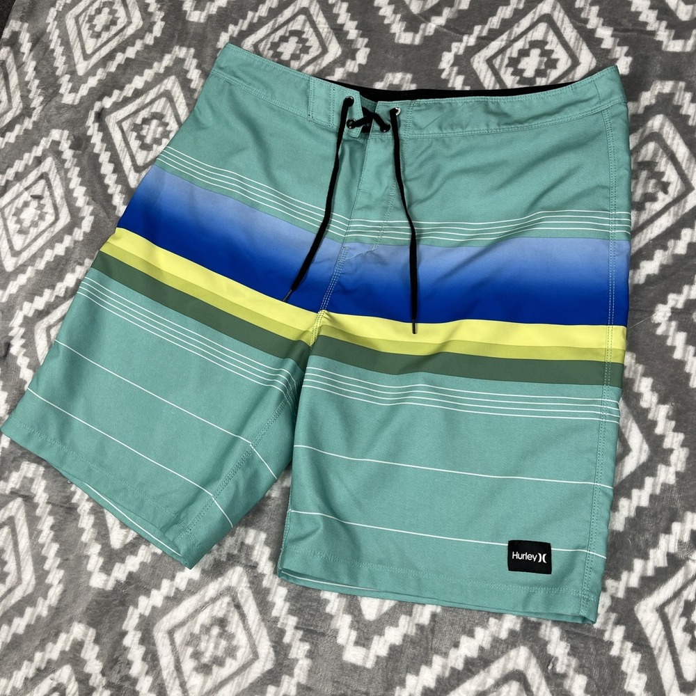 Hurley Phantom Bermuda Men's 34 Boardshorts Spandex Swimwear Surf Beach Shorts